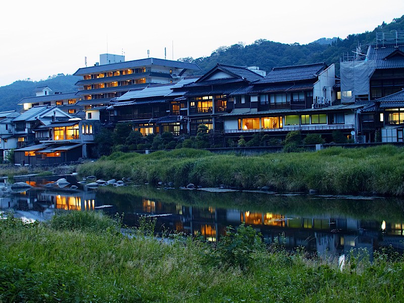 【即日募集】高時給求人!三朝温泉でリゾートバイト!
