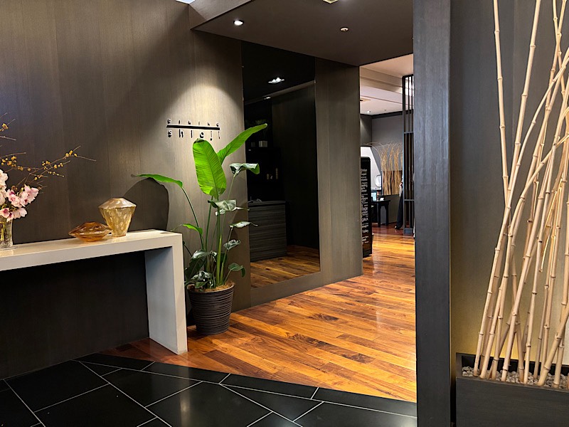 【即日募集】老舗旅館で学ぶ、本物の接客。