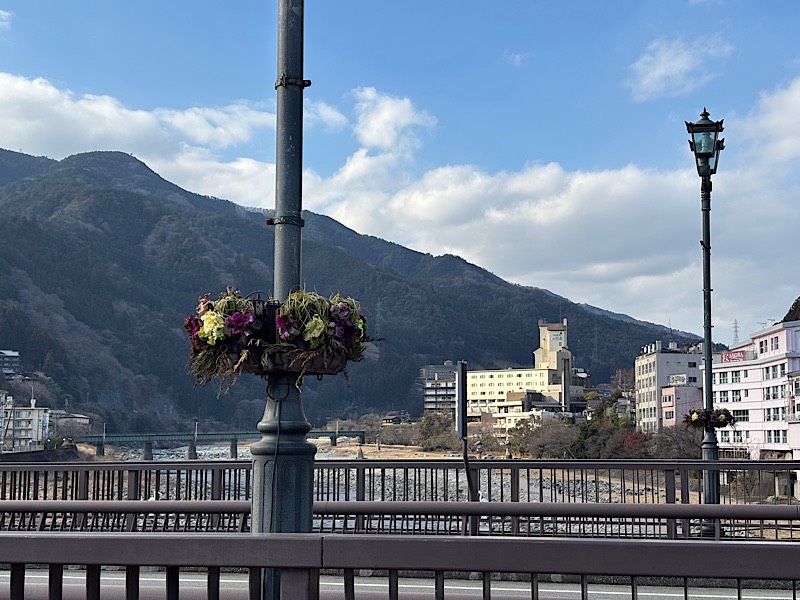 【4月募集】伝統とぬくもりが息づく宿で、フロントスタッフ募集!