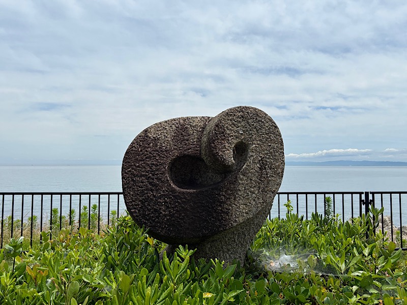 【9月募集】淡路島の絶景宿で、接客メインの館内全般業務!